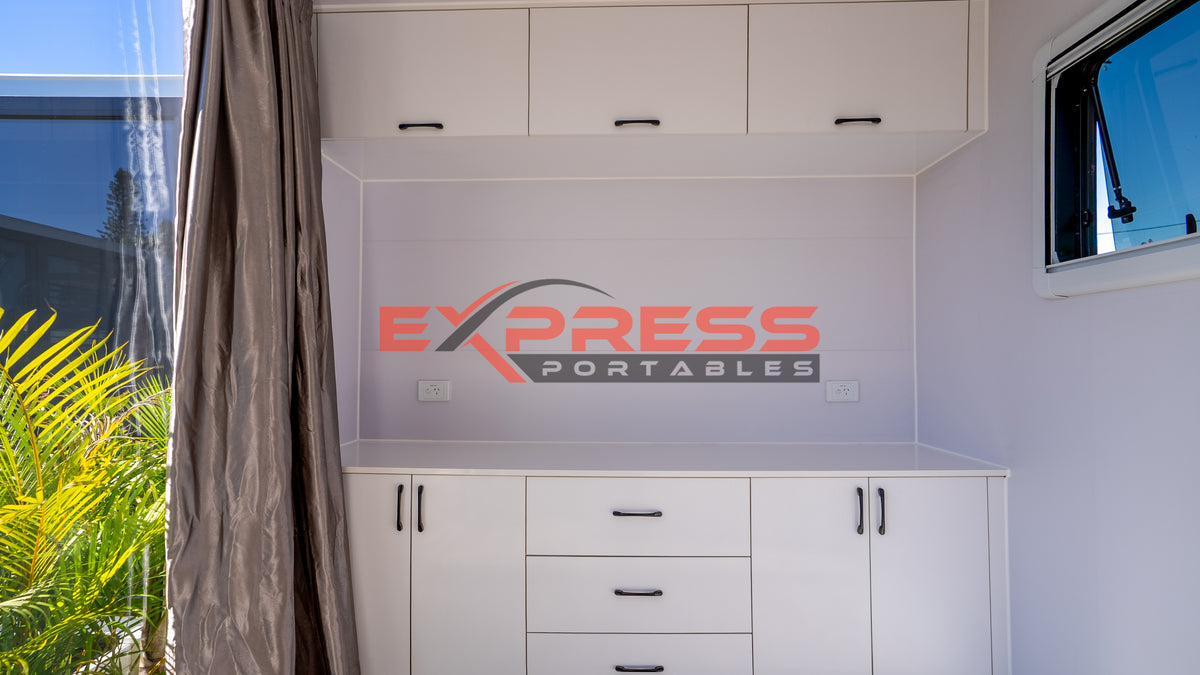 6m Spacee Bath/Office/Bed