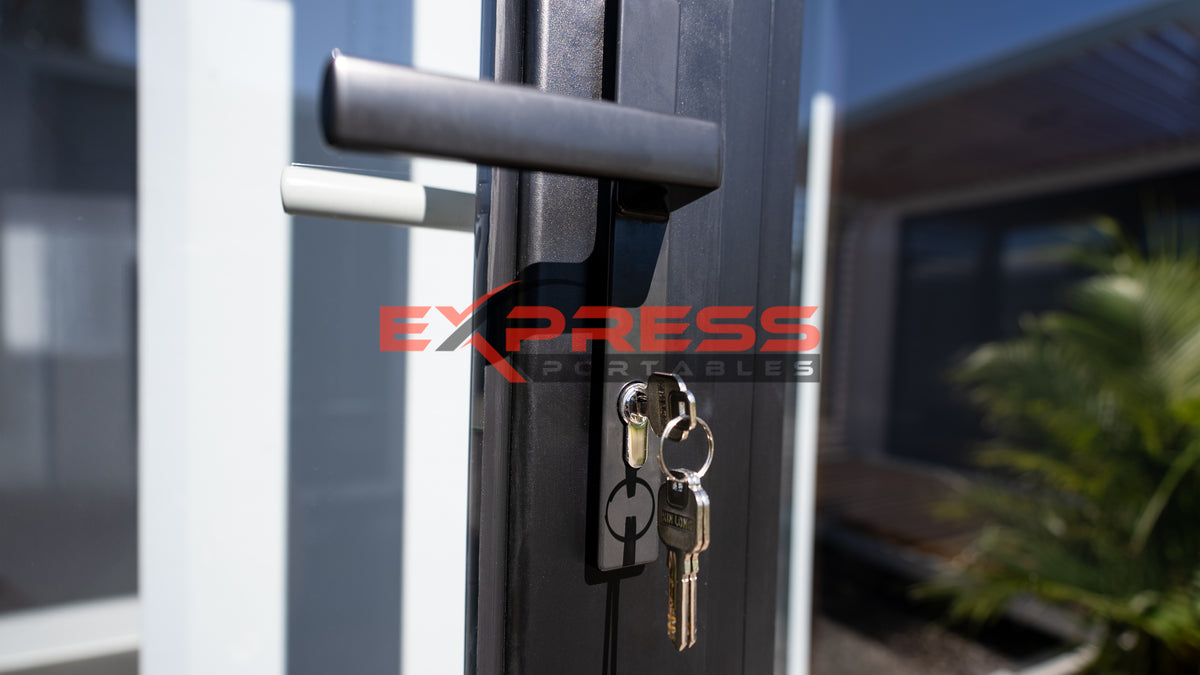 6m Spacee Bath/Office/Bed