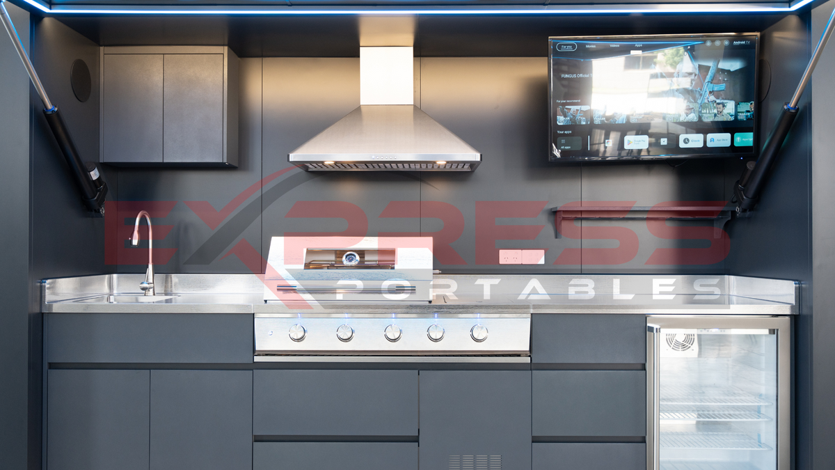 Black BBQ Entertainer