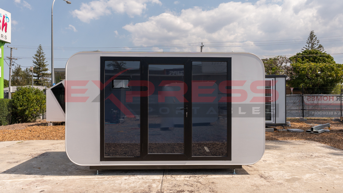 4m Spacee - Open Plan