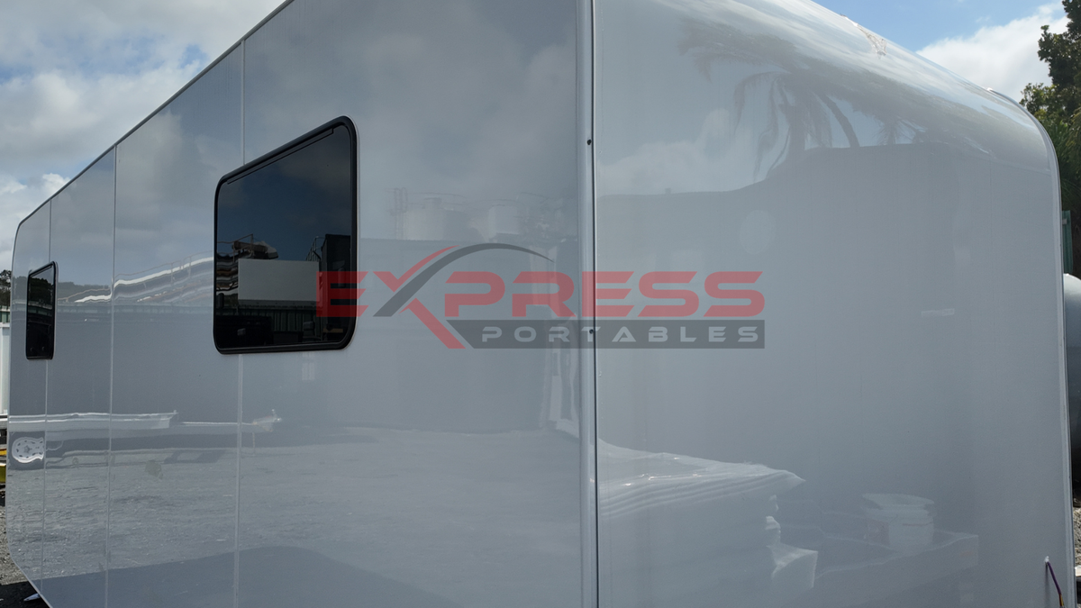 6m Spacee Bath/Office/Bed