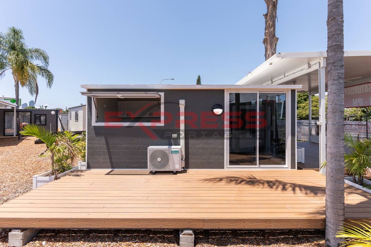 20ft Expander Home - Premium 1 Bed 1 Bath Glass Front - Flat Roof