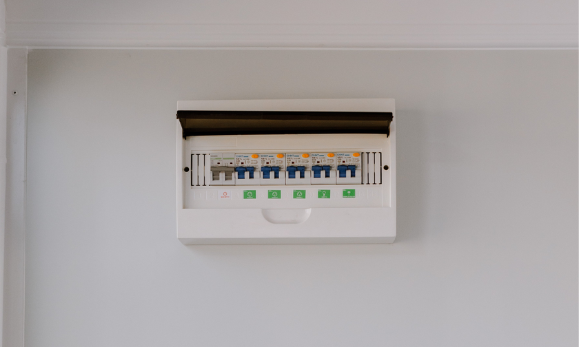 Complete electrical system including LED lighting, double pole power