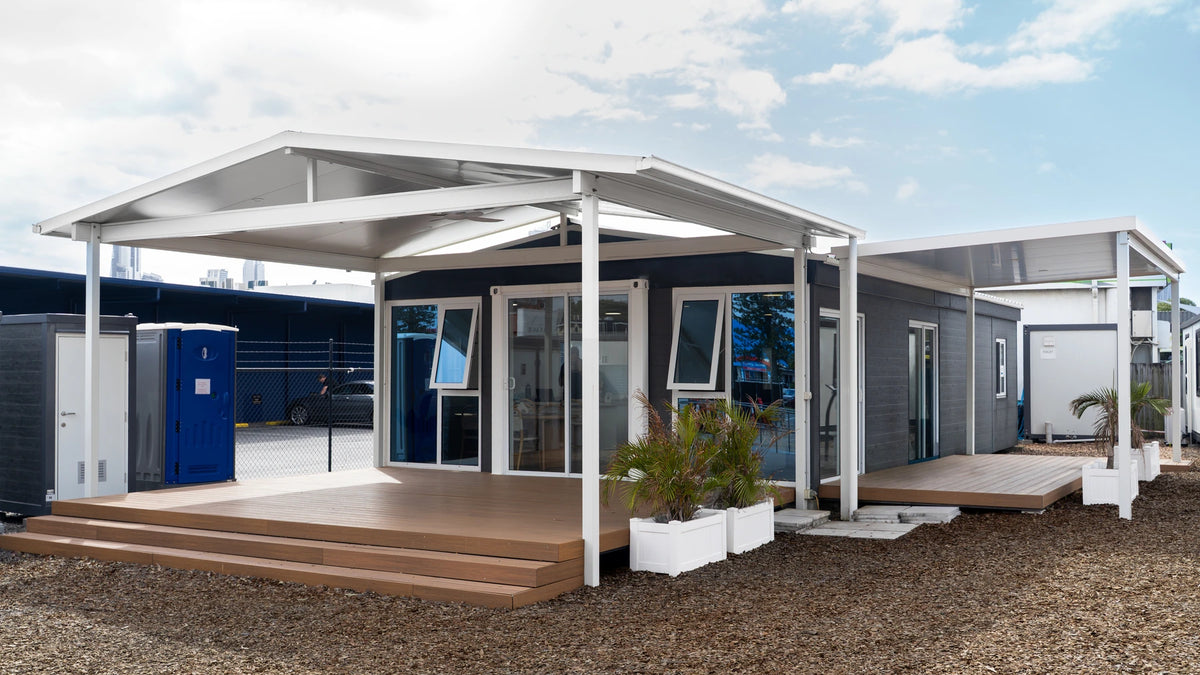 40ft Expander Home - Superior 2 Bed, 1 WIR, 1 Laundry, Glass Front