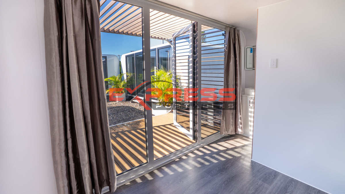 4m Spacee Bath/Office/Bed