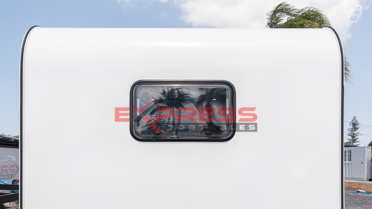 4m Spacee - Open Plan