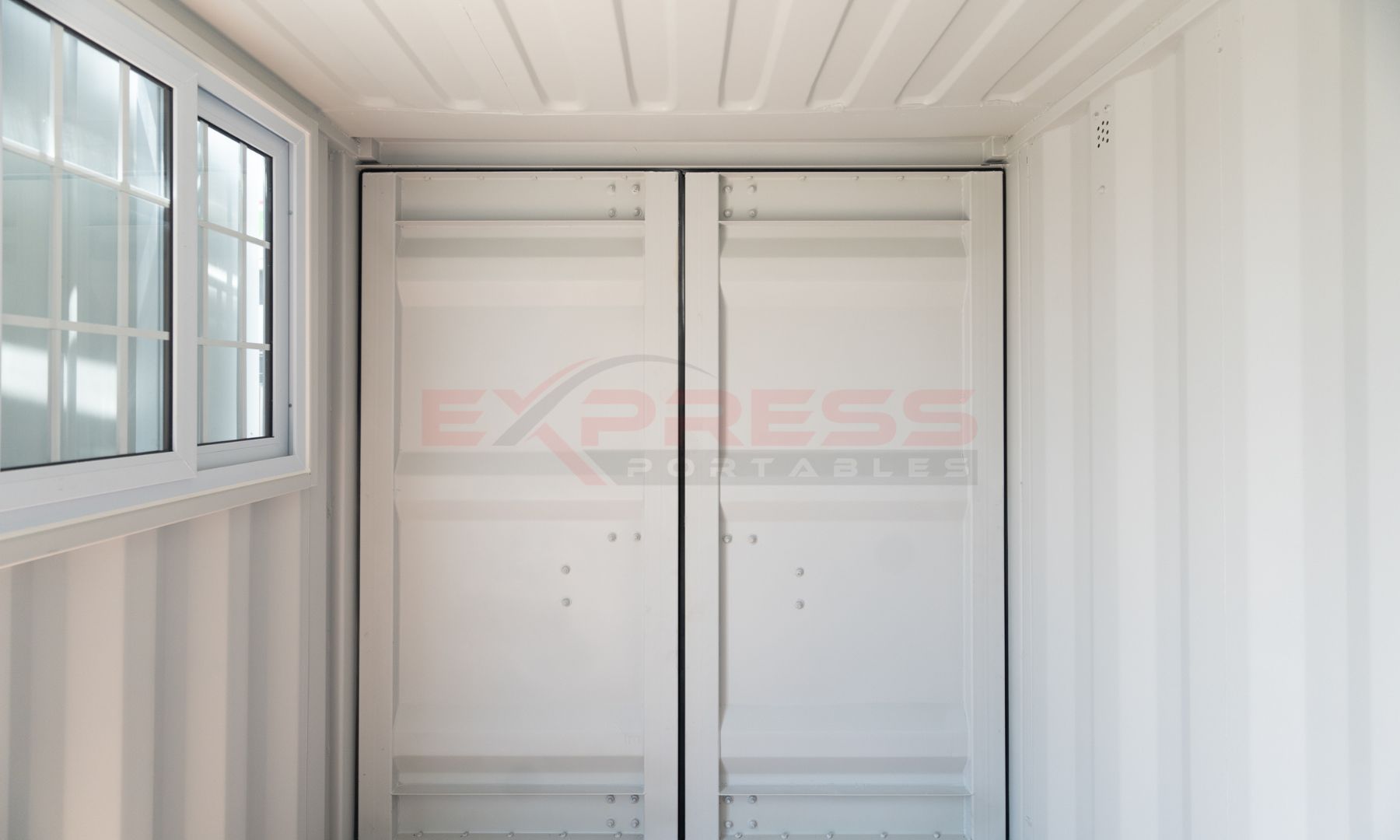 8ft Shipping Container | Express Portables