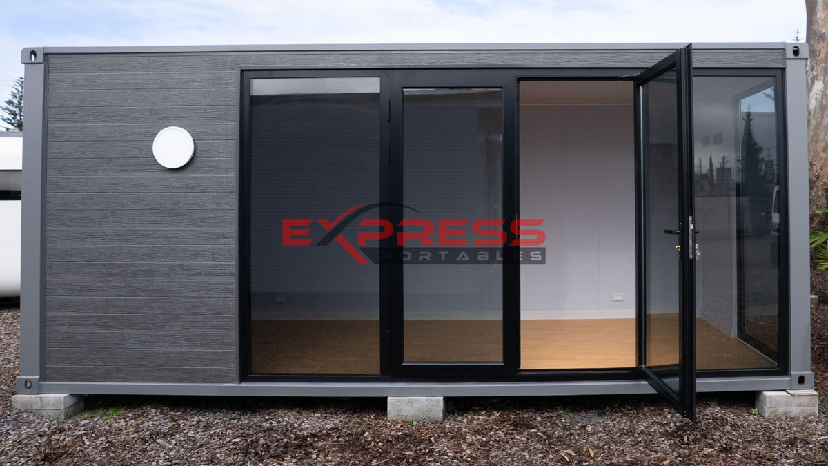 6m Cabin - Glass Panels