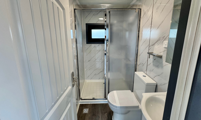 Complete Bathroom